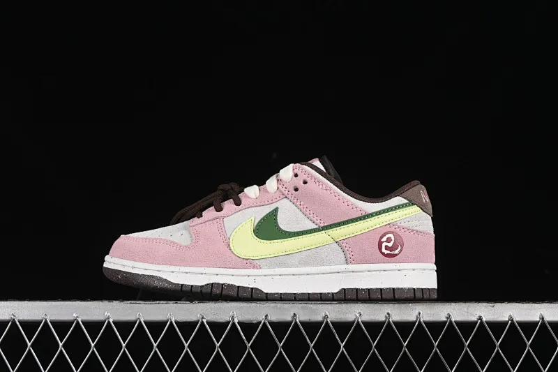 All categories Nk SB Dunk series Nk SB Dunk Low low-top sneakers Nk Dunk Low 85 double hook series Year of the Snake theme SB low-top sports and leisure sneakers HV1799-161